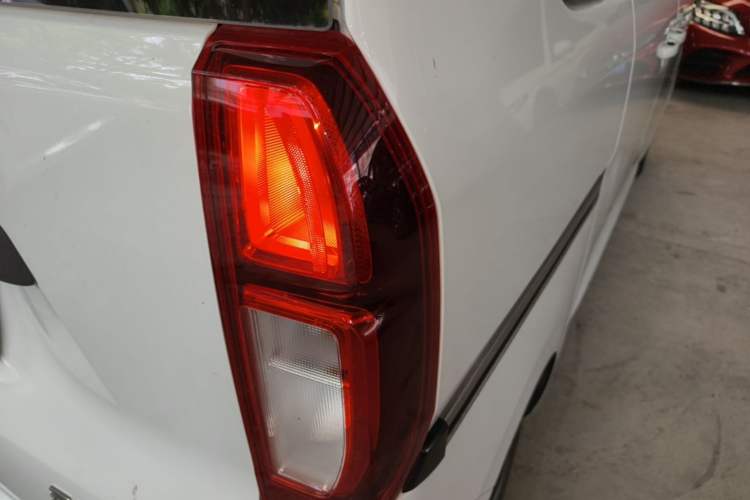Used Wuling Zhiguang New Energy 2025 Comfort Model Right Rear Taillight