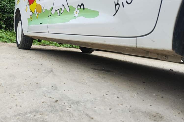 Used Wuling Zhiguang New Energy 2025 Standard Model Right Side Sill