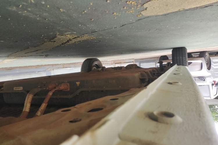Used Wuling Zhiguang New Energy 2025 Standard Model Right Side Sill