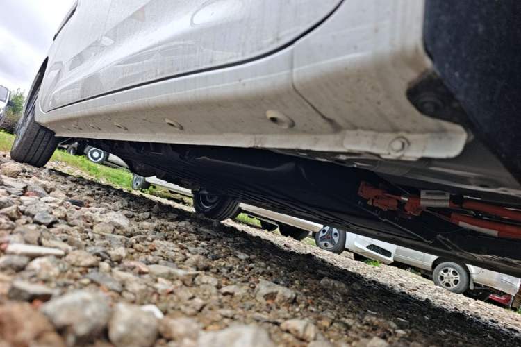 Used Wuling Zhiguang New Energy 2025 Model 305km Ambitious Edition Right Side Sill