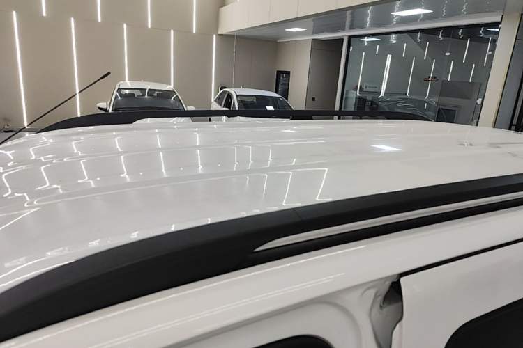 Used Wuling Zhiguang New Energy 2025 Comfort Model Roof