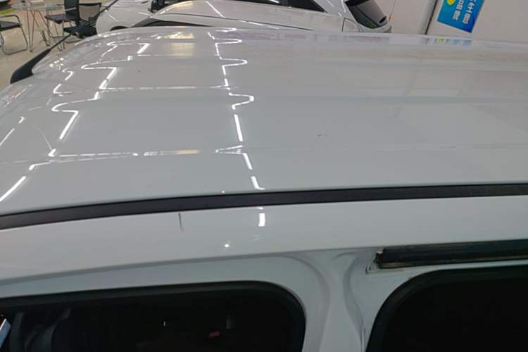 Used Wuling Zhiguang New Energy 2025 Standard Model Roof