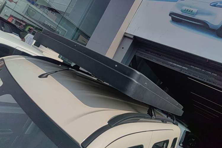 Used Wuling Zhiguang New Energy 2025 Comfort Model Roof
