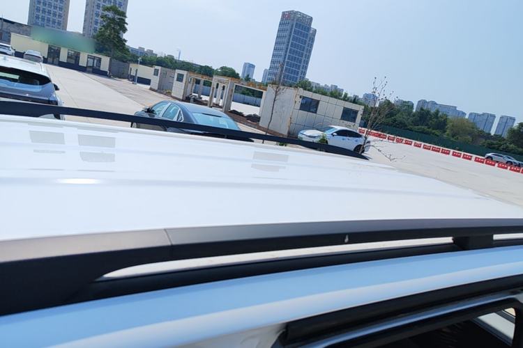 Used Wuling Zhiguang New Energy 2025 Model 305km Ambitious Edition Roof