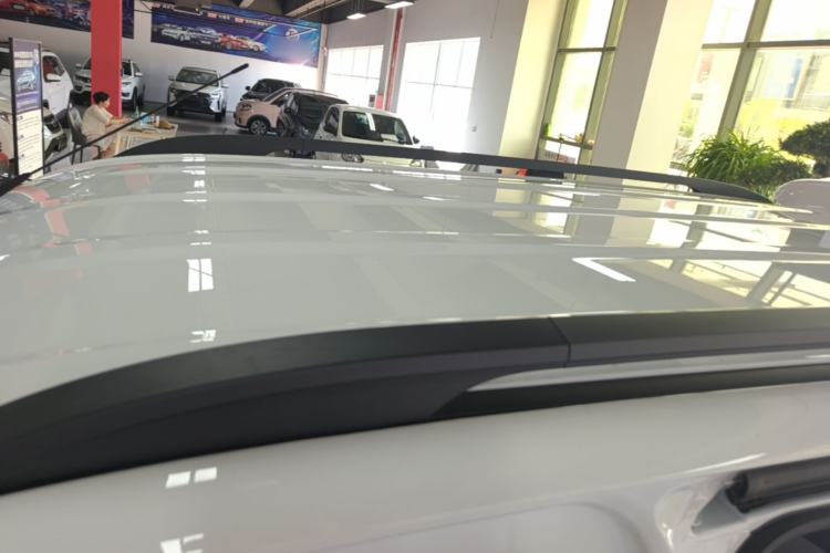 Used Wuling Zhiguang New Energy 2025 Model 305km Ambitious Edition Roof