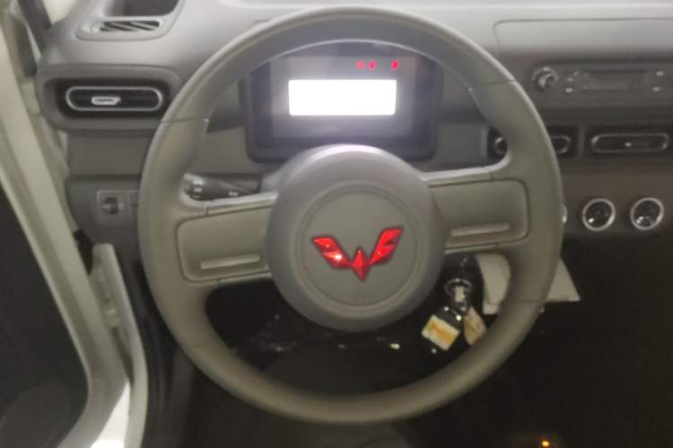 Used Wuling Zhiguang New Energy 2025 Comfort Model Steering Wheel