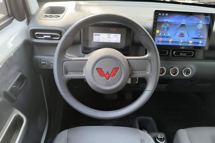Used Wuling Zhiguang New Energy 2025 Comfort Model Steering Wheel