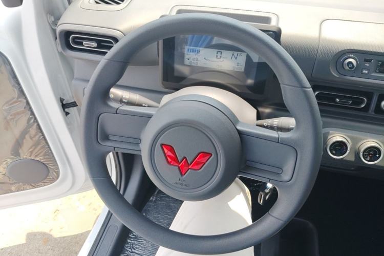 Used Wuling Zhiguang New Energy 2025 Comfort Model Steering Wheel
