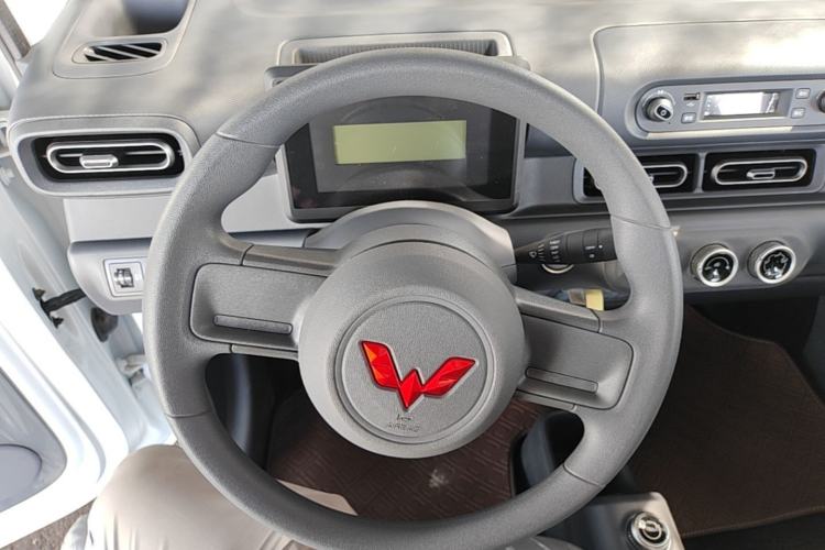 Used Wuling Zhiguang New Energy 2025 Comfort Model Steering Wheel