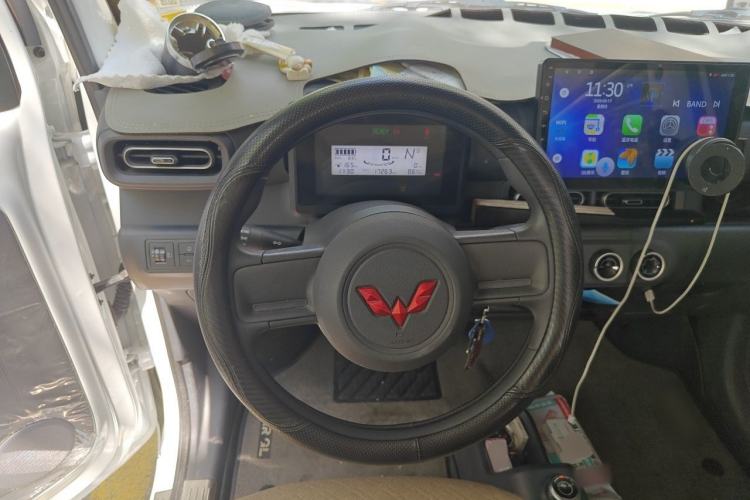 Used Wuling Zhiguang New Energy 2025 Standard Model Steering Wheel