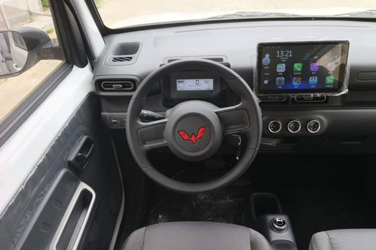 Used Wuling Zhiguang New Energy 2025 Comfort Model Steering Wheel