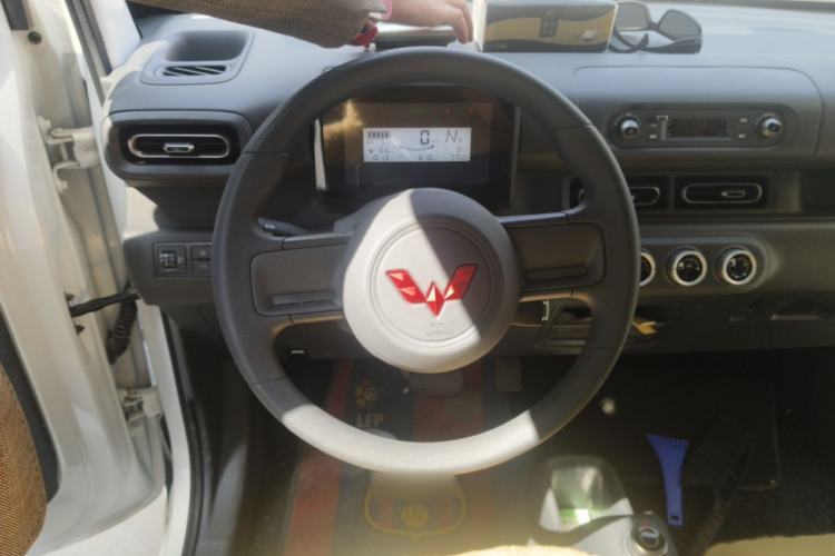 Used Wuling Zhiguang New Energy 2025 Comfort Model Steering Wheel
