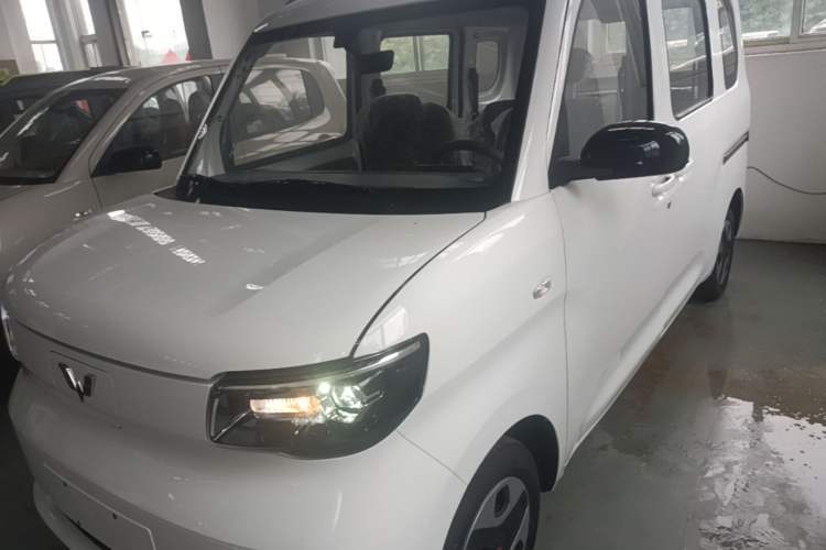 Used Wuling Zhiguang New Energy 2025 Model 305km Ambitious Edition Guazi used car, China used car export, Used car for sale, Used  cars, Cheapest cars for sale