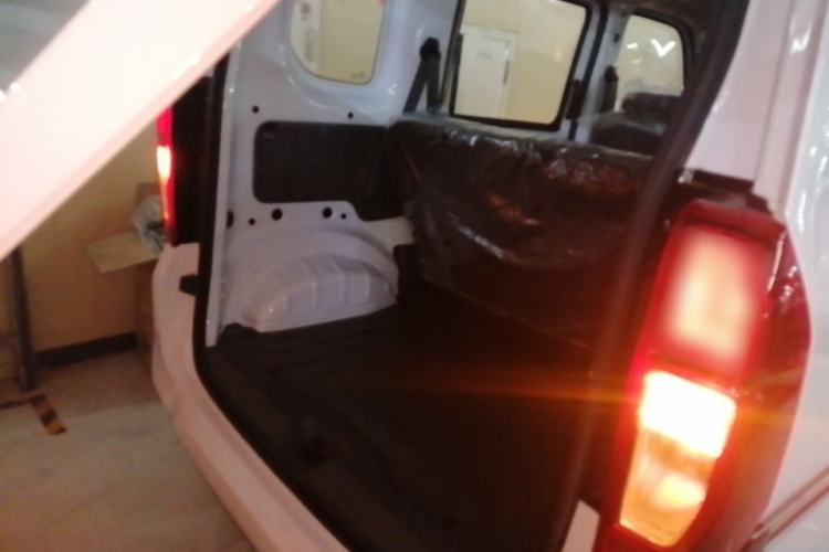 Used Wuling Zhiguang New Energy 2025 Comfort Model Trunk