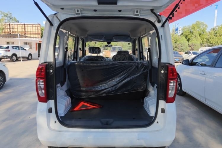 Used Wuling Zhiguang New Energy 2025 Comfort Model Trunk