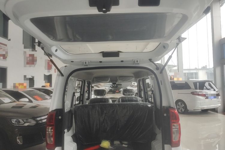Used Wuling Zhiguang New Energy 2025 Standard Model Trunk