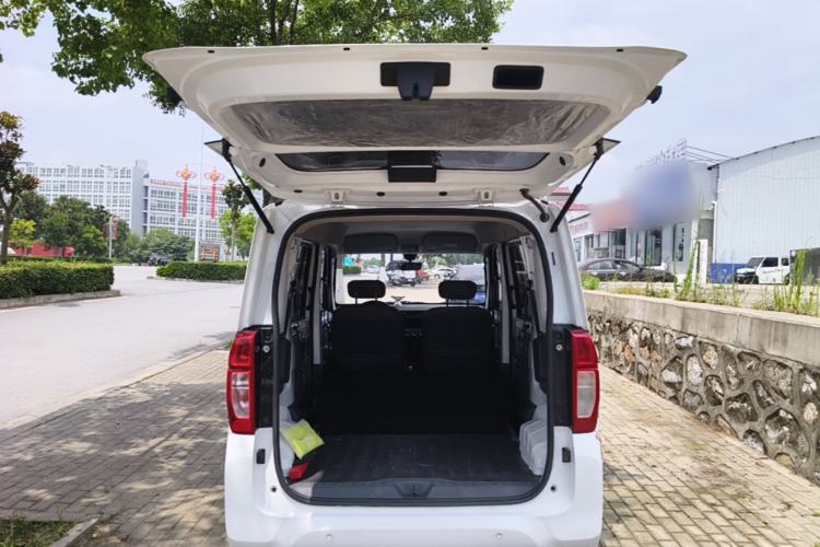 Used Wuling Zhiguang New Energy 2025 Model 305km Ambitious Edition Trunk