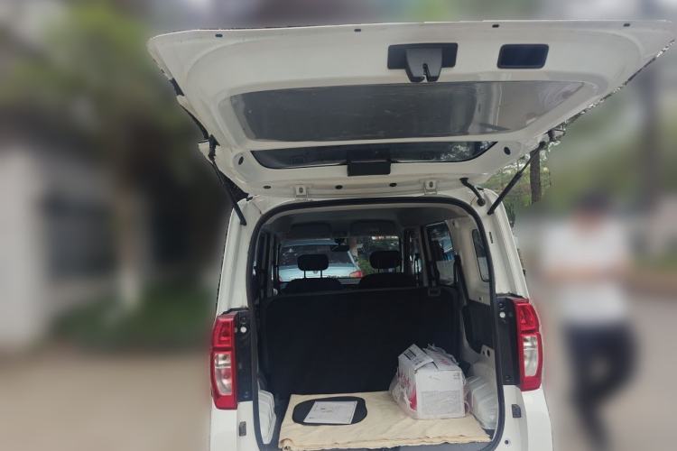 Used Wuling Zhiguang New Energy 2025 Model 305km Ambitious Edition Trunk