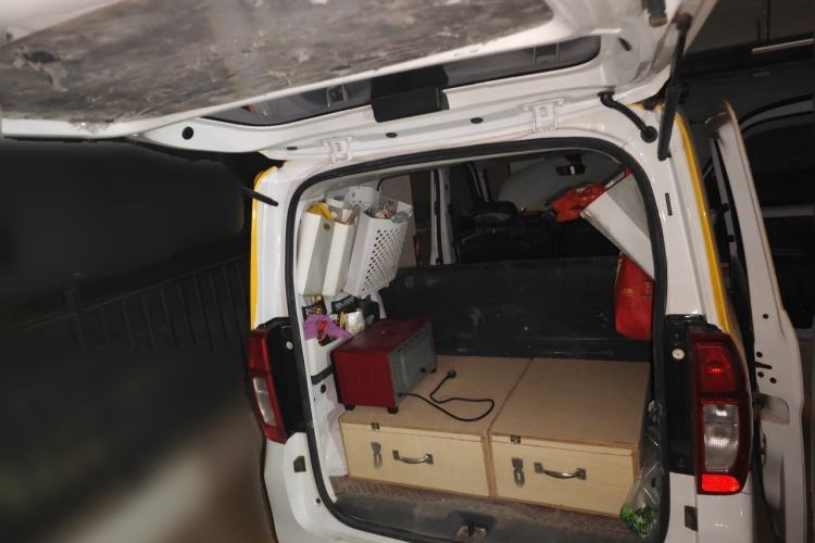 Used Wuling Zhiguang New Energy 2025 Standard Model Trunk