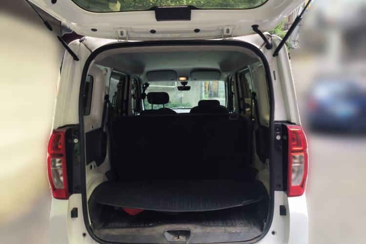Used Wuling Zhiguang New Energy 2025 Comfort Model Trunk