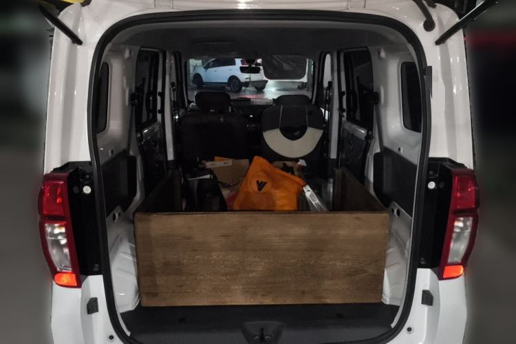 Used Wuling Zhiguang New Energy 2025 Comfort Model Trunk