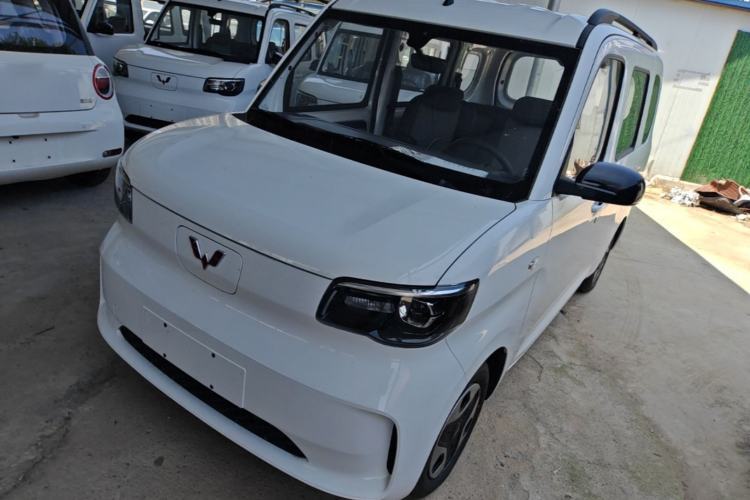 Used Wuling Zhiguang New Energy 2025 Model 305km Ambitious Edition Guazi used car, China used car export, Used car for sale, Used  cars, Cheapest cars for sale
