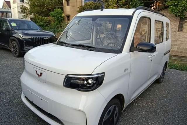 Used Wuling Zhiguang New Energy 2025 Model 305km Ambitious Edition