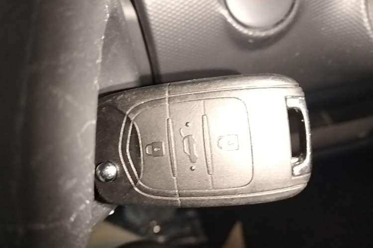 Used Wuling Zhiguang New Energy 2025 Comfort Model Vehicle Key