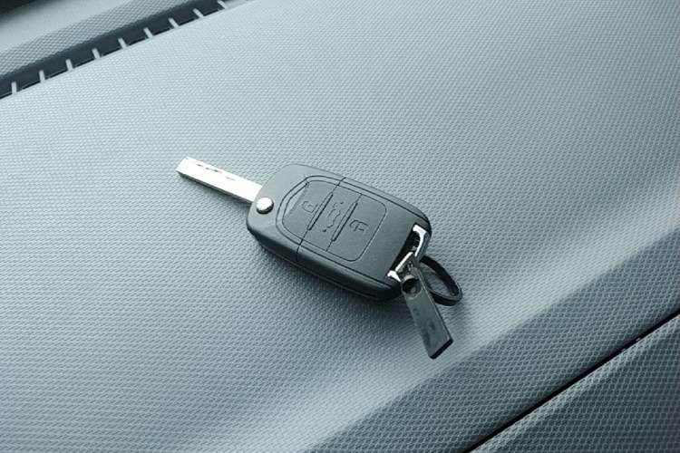 Used Wuling Zhiguang New Energy 2025 Model 305km Ambitious Edition Vehicle Key