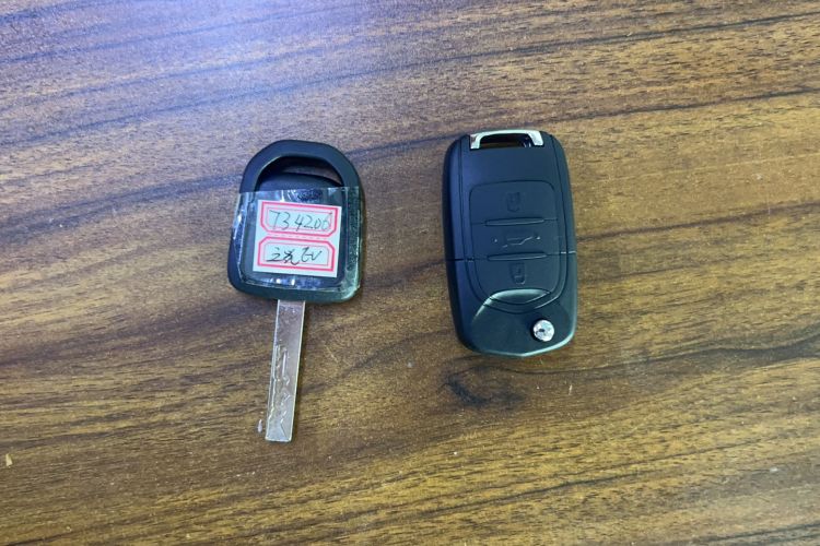 Used Wuling Zhiguang New Energy 2025 Model 305km Ambitious Edition Vehicle Key