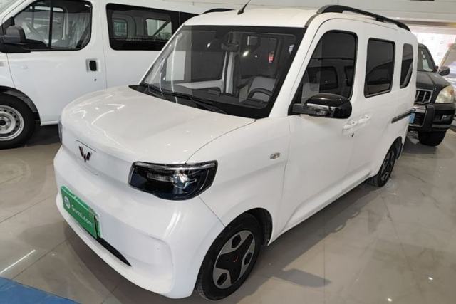 Ojetý Wuling Zhiguang New Energy 2025 Model 305km Ambitious Edition