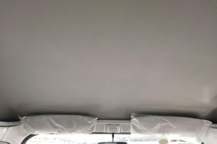 Used Wuling Zhiguang Small Truck 2023 1.5L Double-Cab LAR Headliner