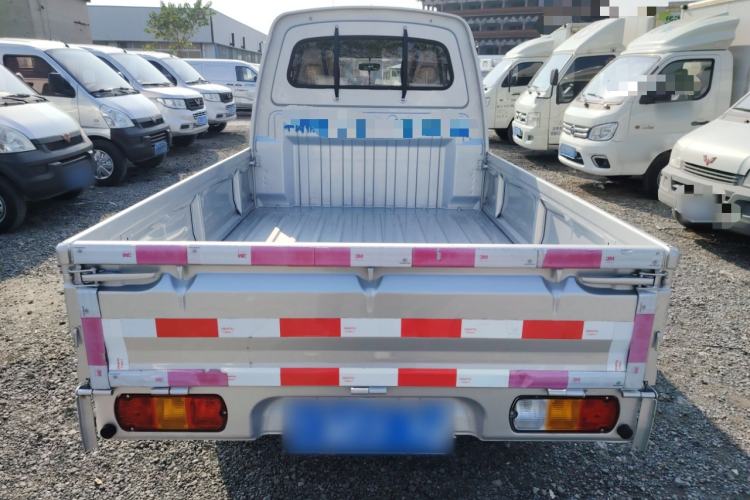 Used Wuling Zhiguang Small Truck 2023 1.5L Double-Cab LAR Rear