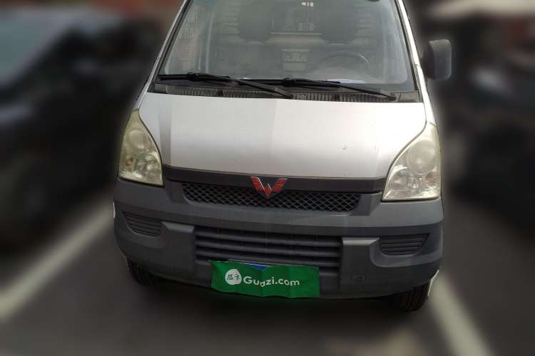 Used Wuling Zhiguang Small Truck 2016 1.2L Single-Row LSI Front
