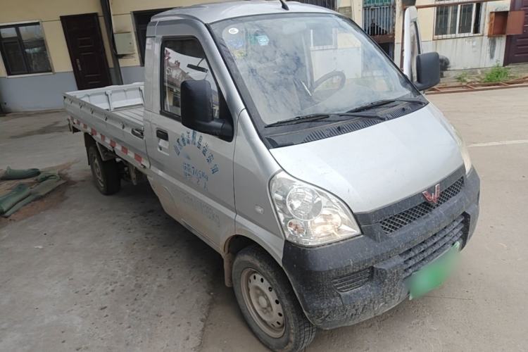 Used Wuling Zhiguang Small Truck 2016 1.2L Single-Row LSI Front Right 45 Deg