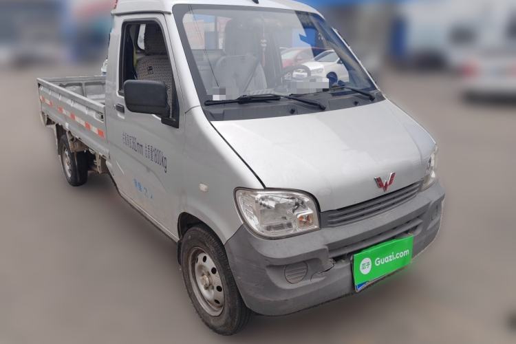 Used Wuling Zhiguang Small Truck 2016 1.2L Single-Row LSI Front Right 45 Deg