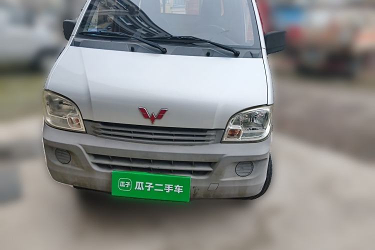 Used Wuling Zhiguang Small Truck 2016 1.2L Single-Row LSI Front