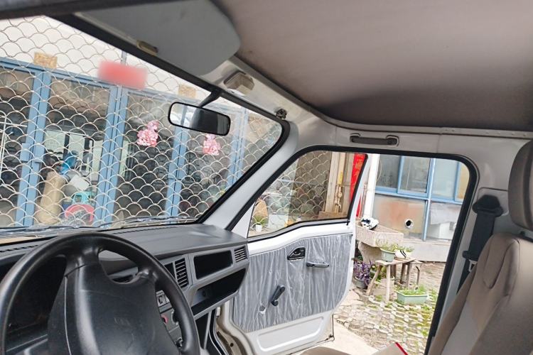 Used Wuling Zhiguang Small Truck 2016 1.2L Single-Row LSI Headliner