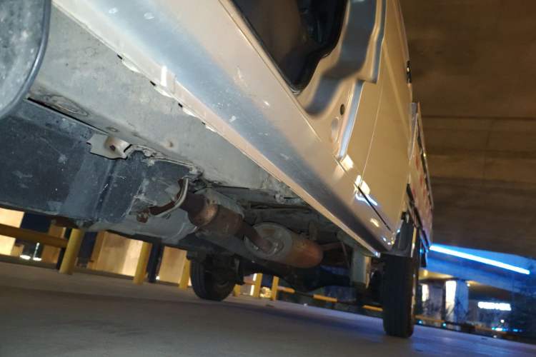 Used Wuling Zhiguang Small Truck 2016 1.2L Double-Cab LSI Left Side Sill