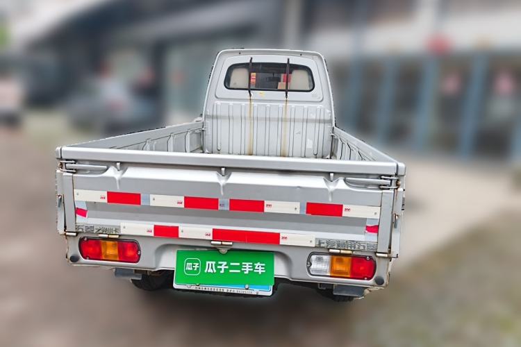 Used Wuling Zhiguang Small Truck 2016 1.2L Single-Row LSI Rear