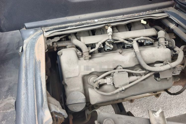 Used Wuling Zhiguang Small Truck 2019 1.2L Double Cab Engine Bay Right