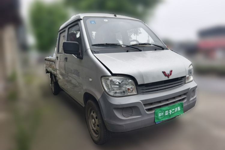 Used Wuling Zhiguang Small Truck 2019 1.2L Double Cab Front Right 45 Deg