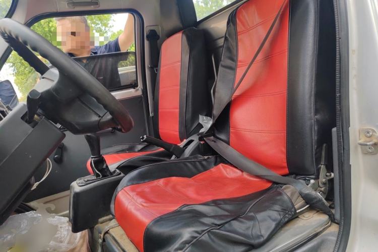 Used Wuling Zhiguang Small Truck 2019 1.2L Single Cab Left Front Seat