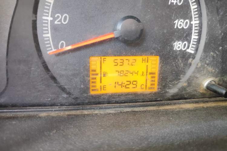 Used Wuling Zhiguang Small Truck 2019 1.2L Single Cab Odometer Close Up