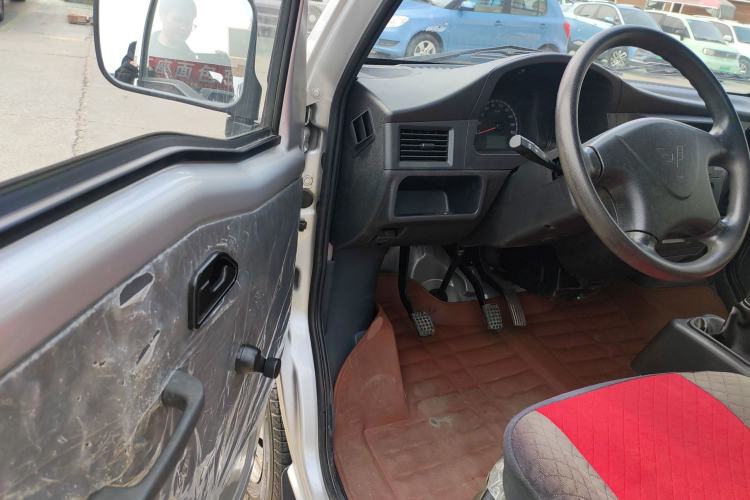 Used Wuling Zhiguang Small Truck 2020 1.2L Single Cab Driver Seat