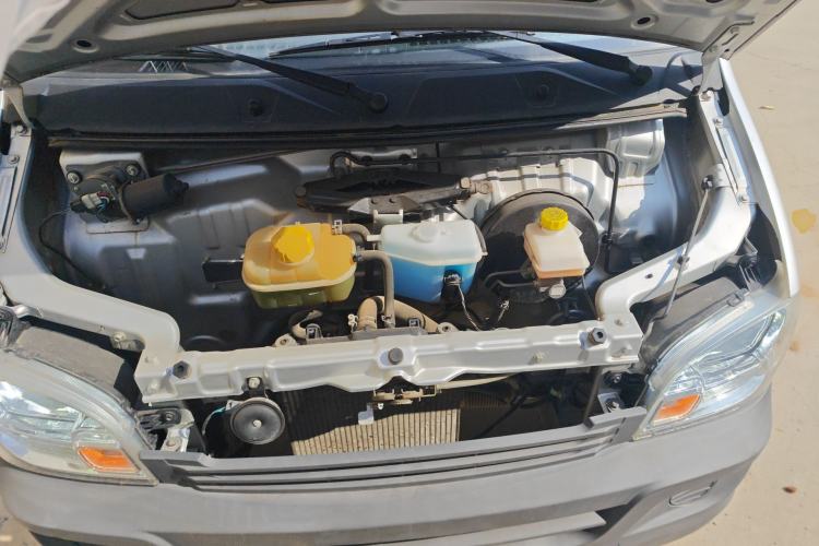 Used Wuling Zhiguang Small Truck 2020 1.2L Single Cab Engine Bay