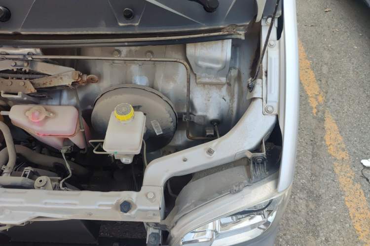 Used Wuling Zhiguang Small Truck 2020 1.2L Single Cab Engine Bay Left