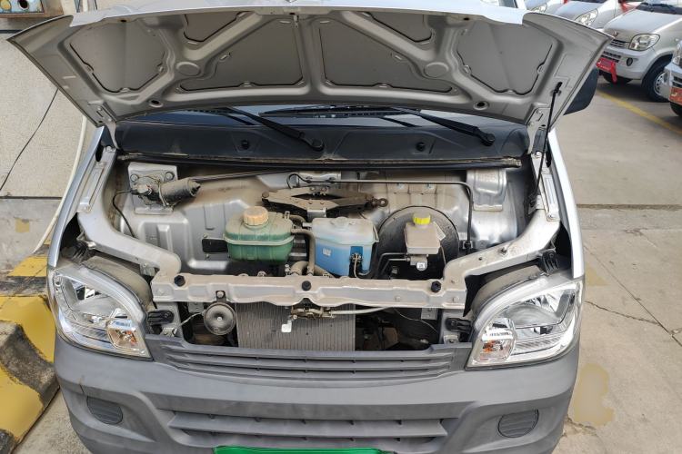 Used Wuling Zhiguang Small Truck 2020 1.2L Single Cab Engine Bay