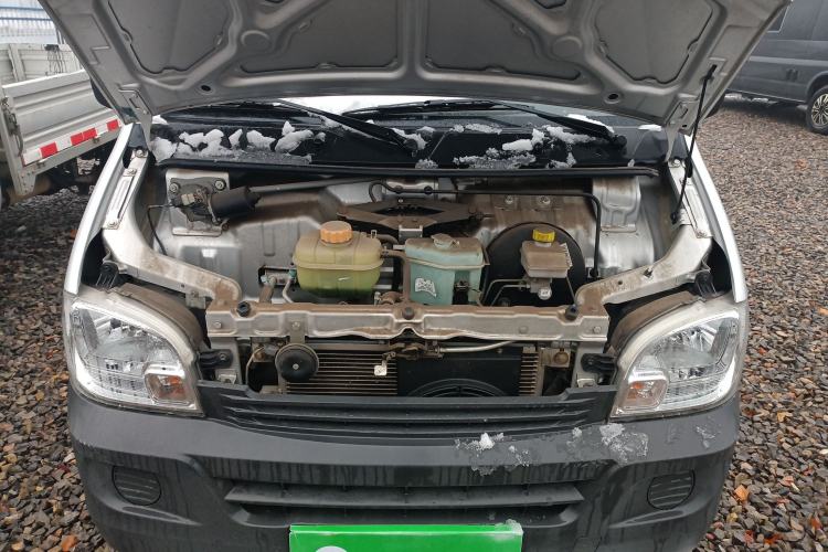 Used Wuling Zhiguang Small Truck 2020 1.2L Single Cab Engine Bay