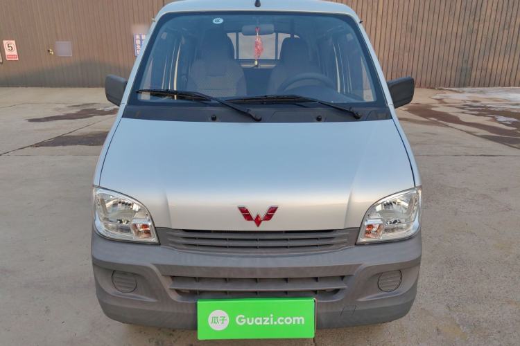 Used Wuling Zhiguang Small Truck 2020 1.2L Double Cab Exterior 1